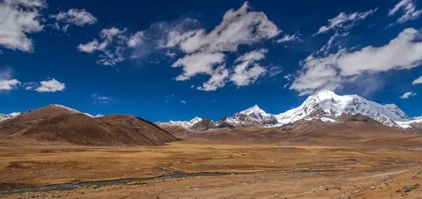 Schneebedeckte Gipfel | Tibet