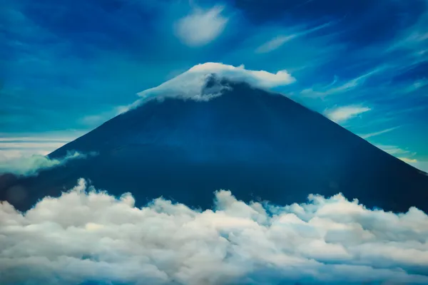 Mount Fuji im Wolkenmeer